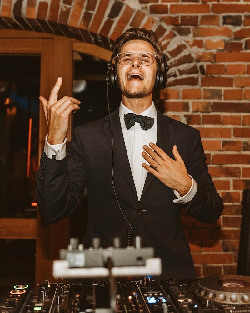 DJ Daniel Benje - Hochzeits- & Event-DJ | Hannover