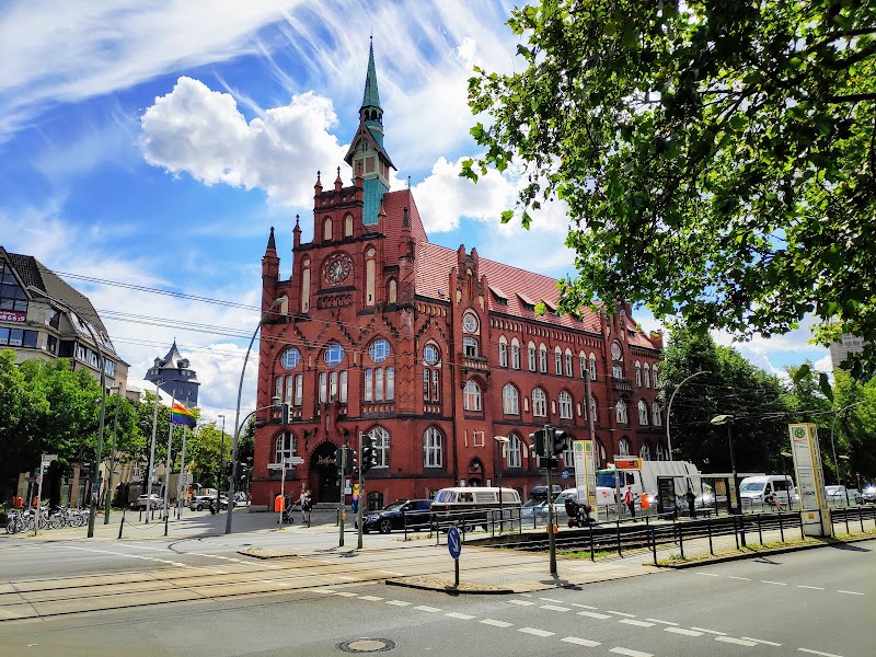 Bezirksamt Lichtenberg - Rathaus