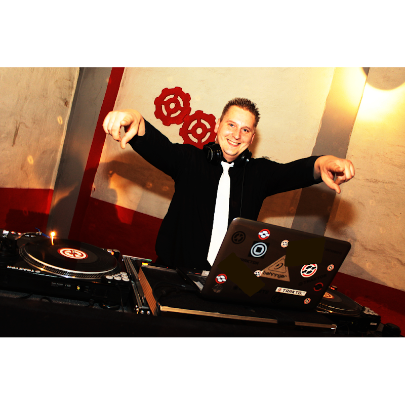 DJ Steve Groove Hochzeits-u. Event-DJ
