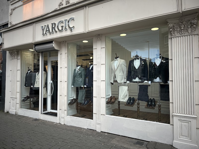 YARGIC MAN - Herrenanzüge & Accessoires