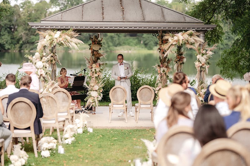 Festtagsdesign Weddings and Parties GmbH