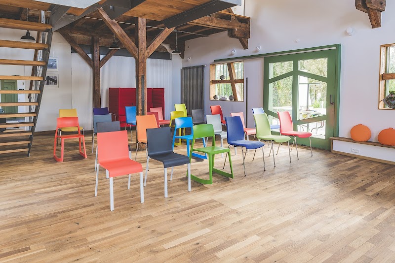 Seminarhaus im Bahnhof