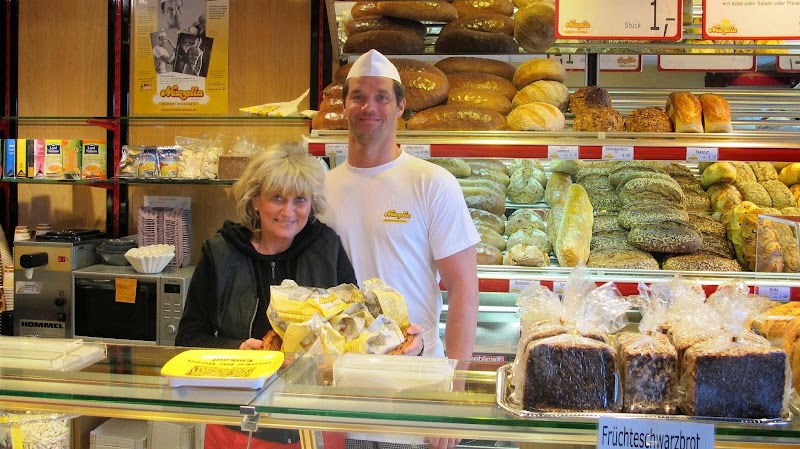 Bäckerei Konditorei Café Newzella