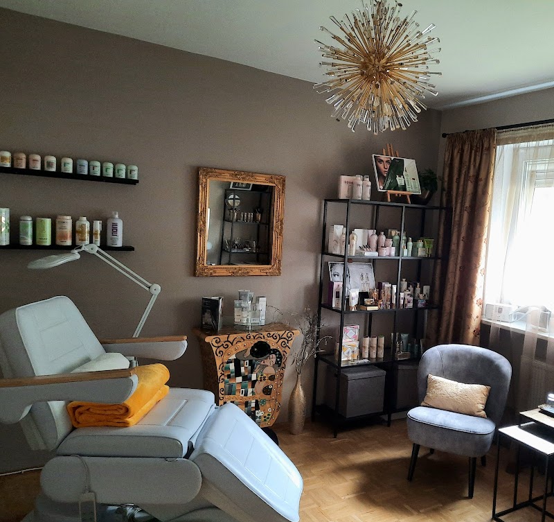 Maria Brunner Make-up und Kosmetik