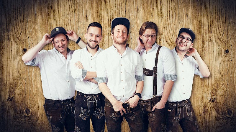 FEIERN MIT DJ IN BAYERN
