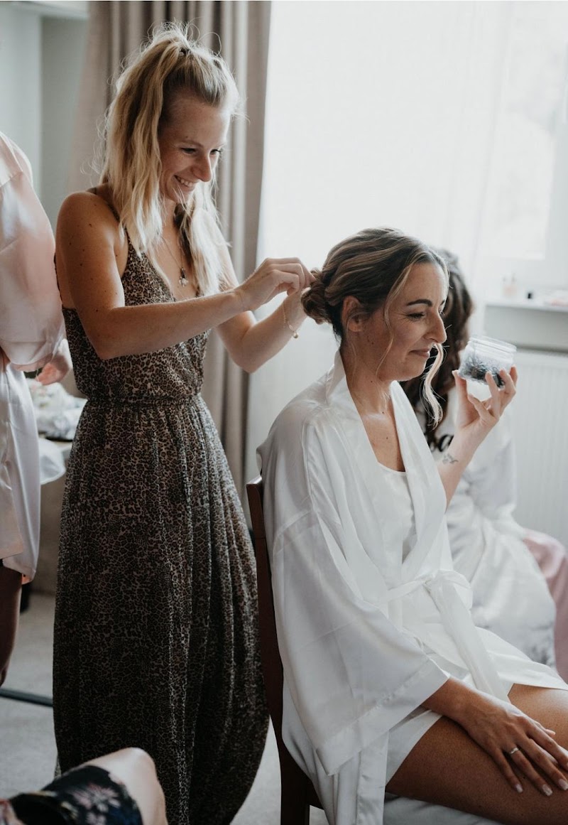 Hair& Make Up by Angi