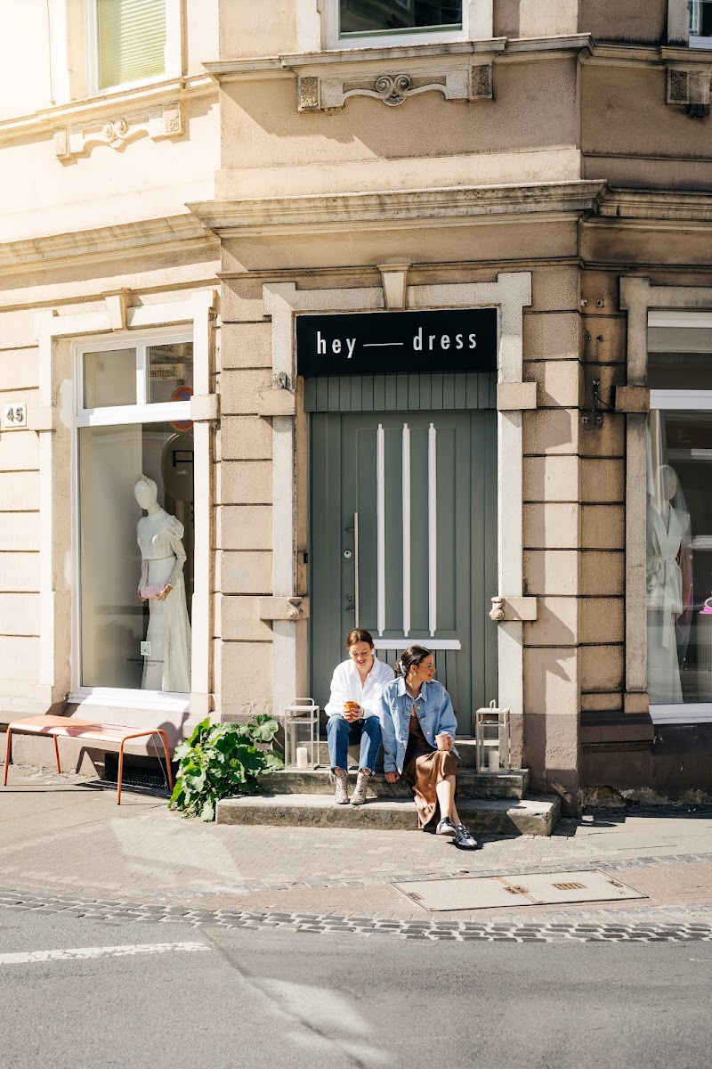 HEY DRESS the secondhand bridal store BIELEFELD