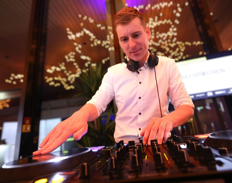 DJ für Hochzeit und Events - DJ toBeat