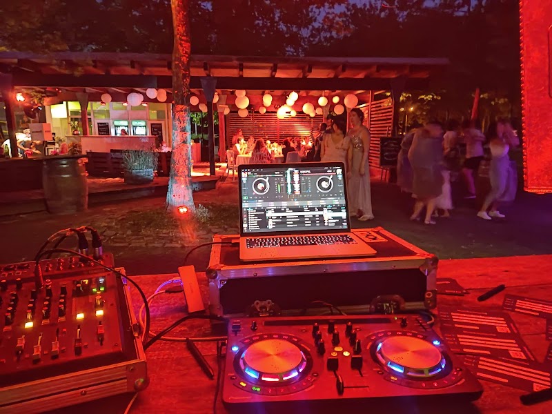 DJDadB Hochzeits und Party DJ