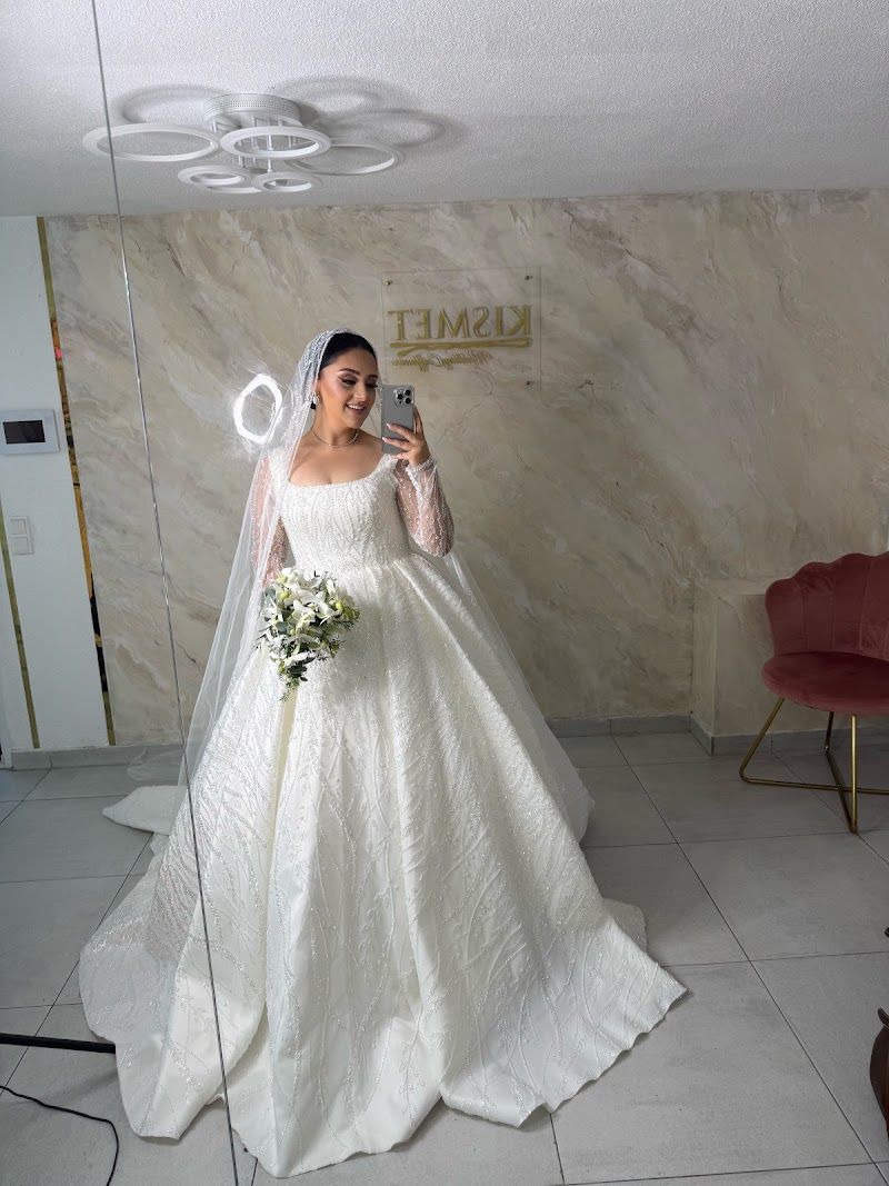 Kismet Wedding Coiffeurin
