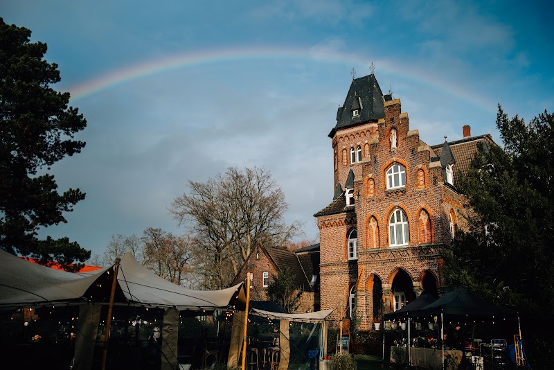 Marienburg Monheim - Marienburg Monheim Betriebs-GmbH