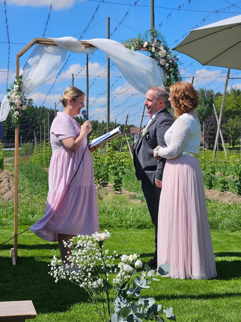 Traurednerin & Hochzeitssängerin (IHK) (Freie Trauung, Sängerin, Nürnberg, München) - Für Immer Und Euch