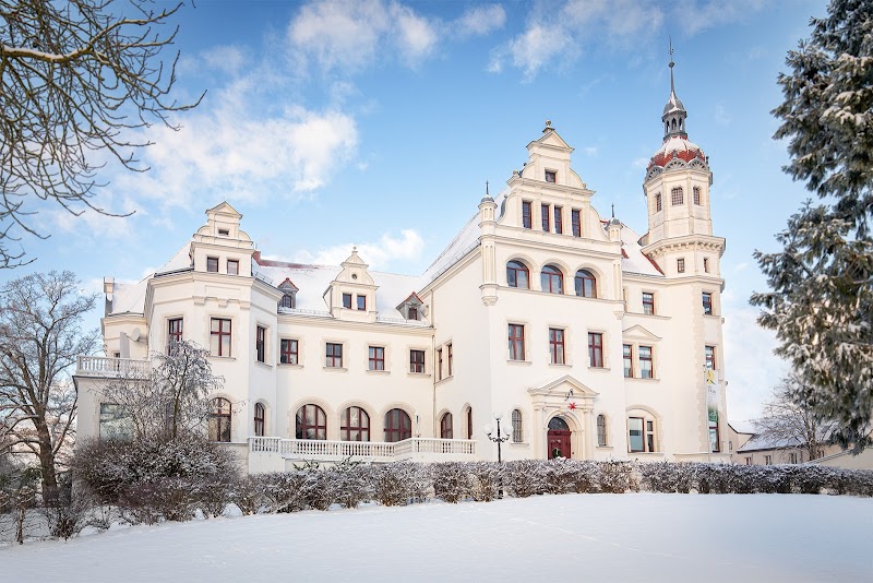 Schloss Groß Lüsewitz