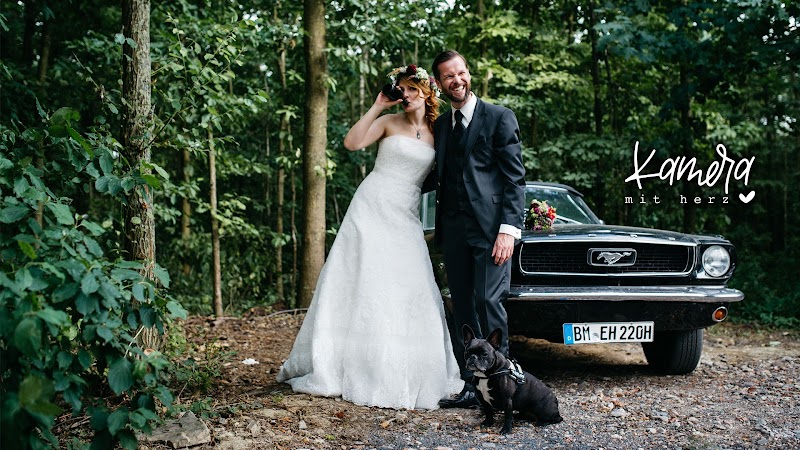 Kamera mit Herz // Hochzeitsfotografie & Familienfotos