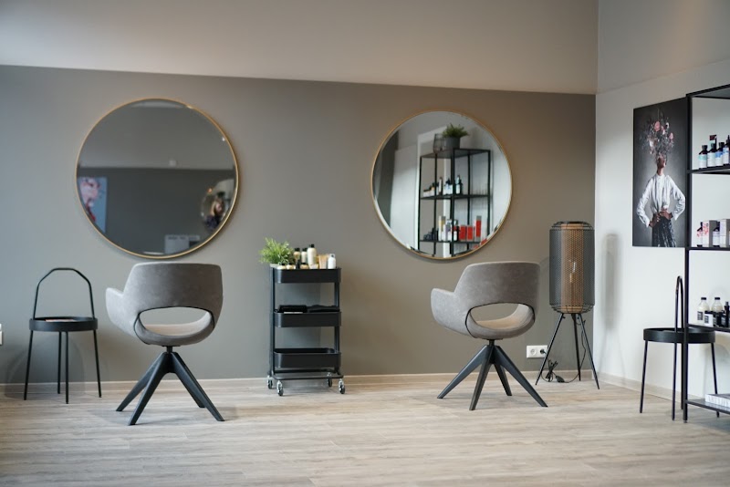 Jennifer Krieg Hairdressing | Friseur Rostock | Brautstyling Rostock | Haarverdichtung Rostock | Balayage Rostock