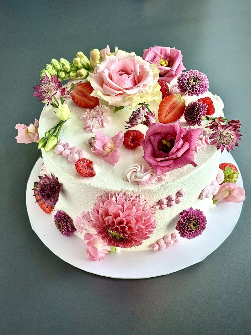 Cake Artist