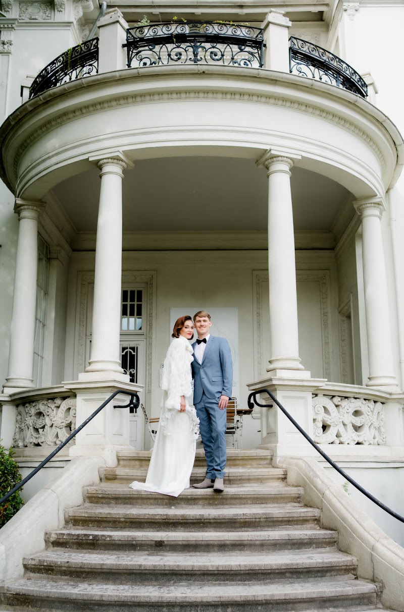 Diamondlike Weddings & Events
