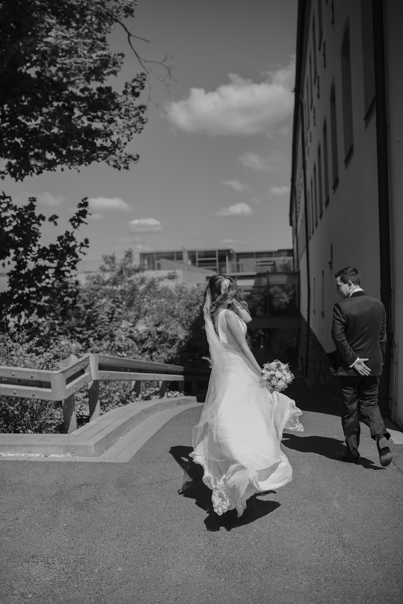 Melara Weddings - Hochzeitsfotografie & Brautstyling