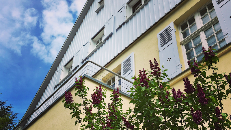 ViLLA BECHER ☆ TAGUNGSRÄUME KASSEL ☆ mit GARTEN