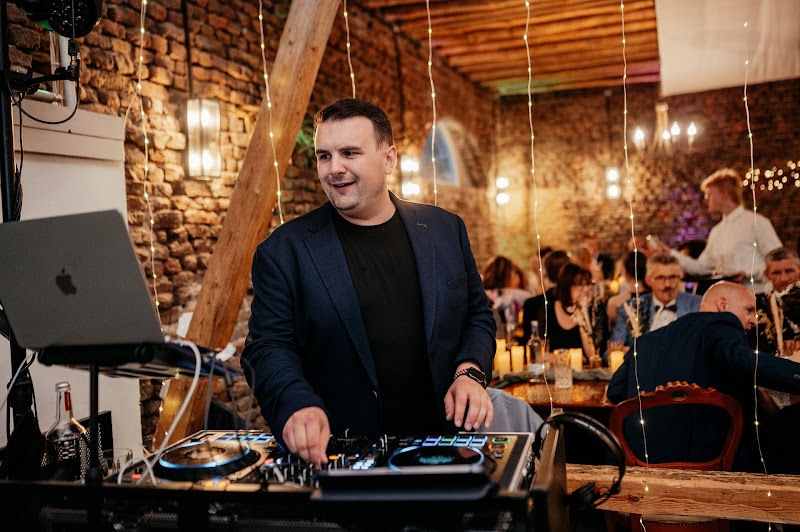 DJ Tobi Schagen - Hochzeits DJ in Essen