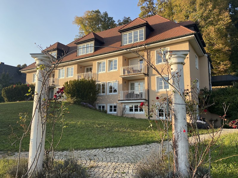 Gästehaus Schloß Kronburg