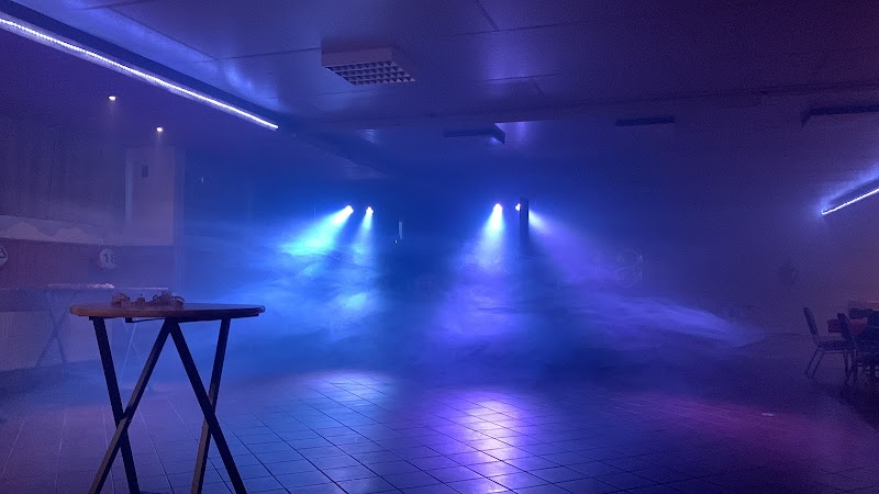 Elias Kölker - music and light | DJ Elias
