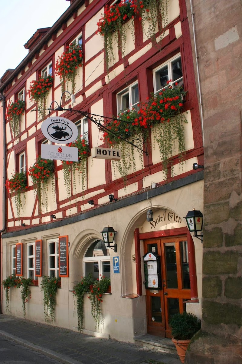 Hotel Elch Boutique / seit 1342 / eines der ältesten Hotels in Europa und der Welt