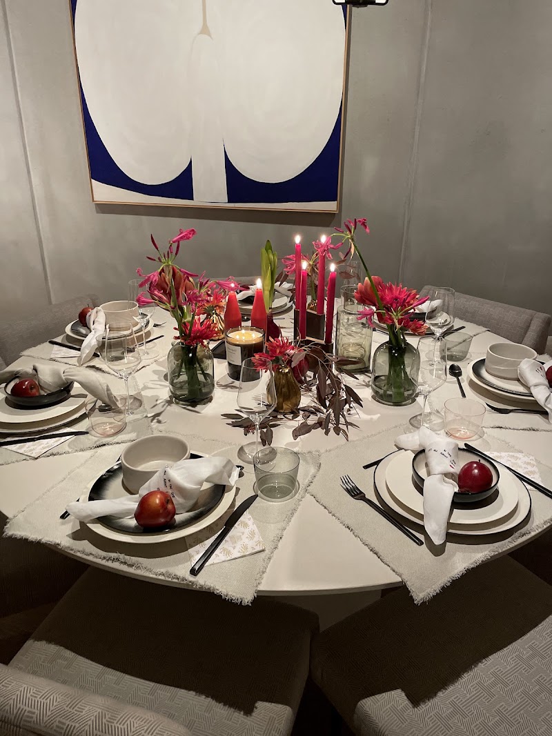 purpur Atelier für Floristik & Design - Blumenladen München | Blumenwerkstatt