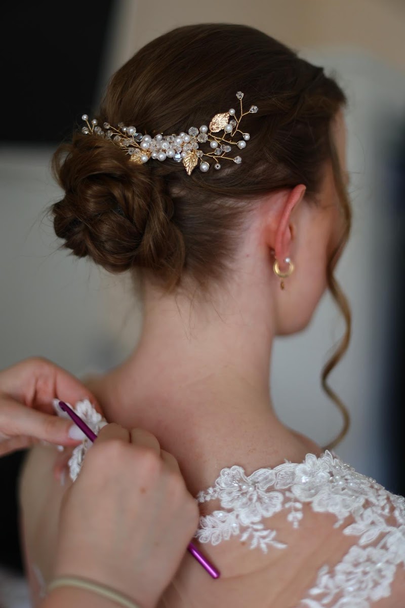 Rosa La iosa Make Up Artist, Visagistin & Haarstylistin