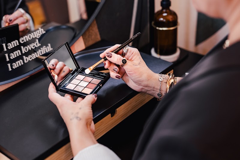 Denise Leipnitz • Make-up Artist, Stylist & Fotograf | Hochzeit | Portrait, Business- & Bewerbungsbilder | Make-up Workshop