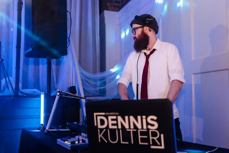 DJ Dennis Külter – Hochzeits-, Event- und Club-DJ