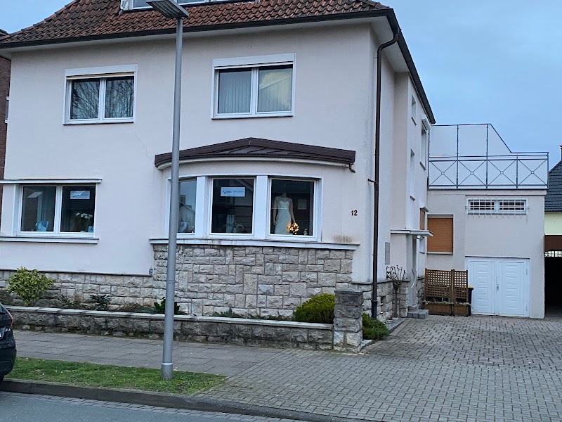 Morgentau Brautmoden