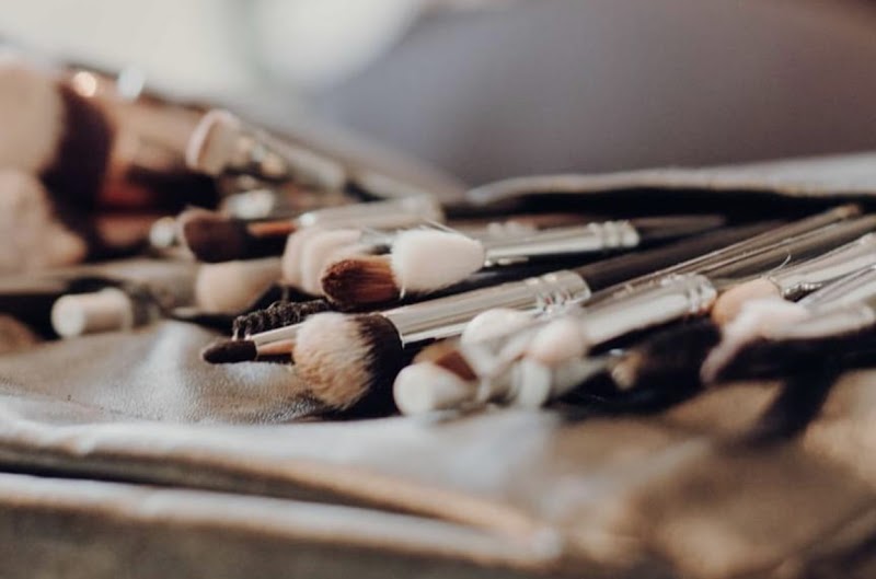 Nadia Bruna Professional Make - Up Artist