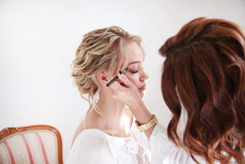 Angela Steiger Brautstyling, Kosmetikerin, Mobile Fuß- und Handpflege