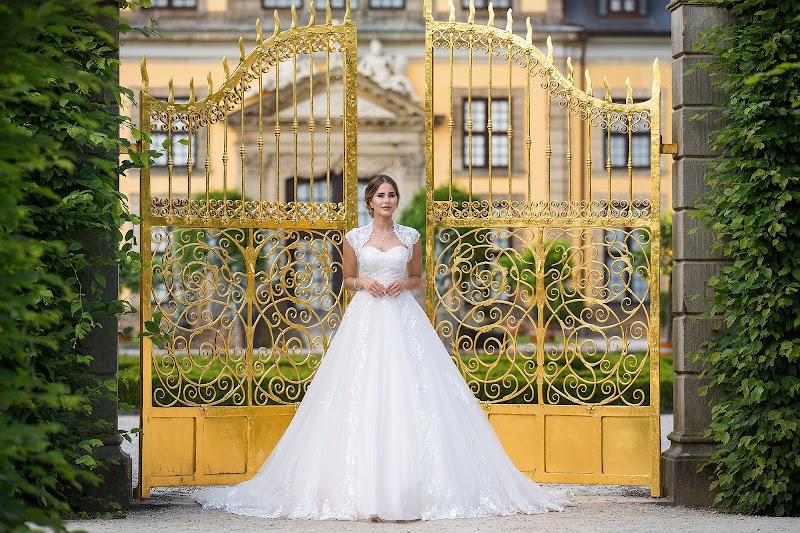 Marken-Brautkleider-Outlet