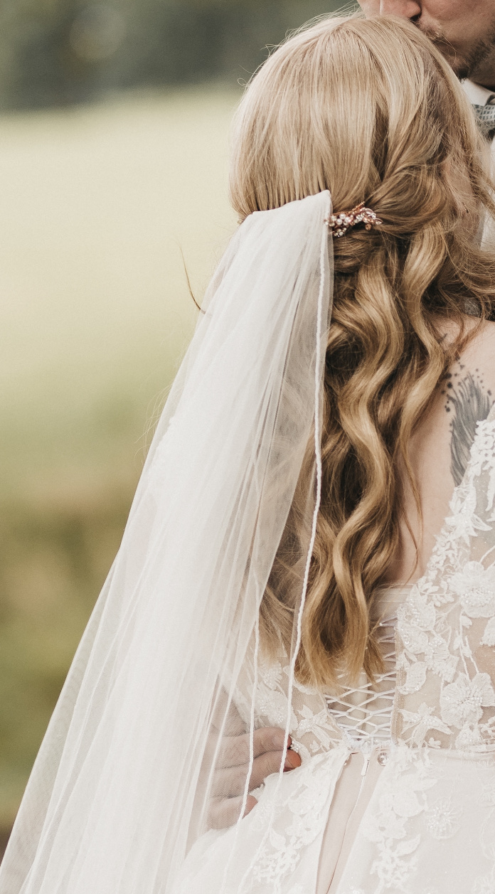NADINE PLESS | Hair & Make up Artist | Coaching | Brautstyling | Advertising