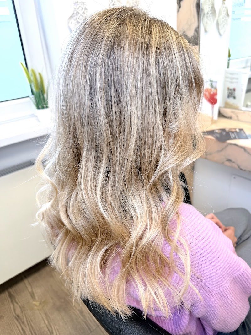 Hairlounge by Nadine Ehlers - Salon Steinerstrasse