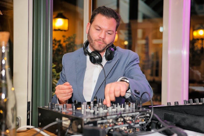 Dj Toni Mineo