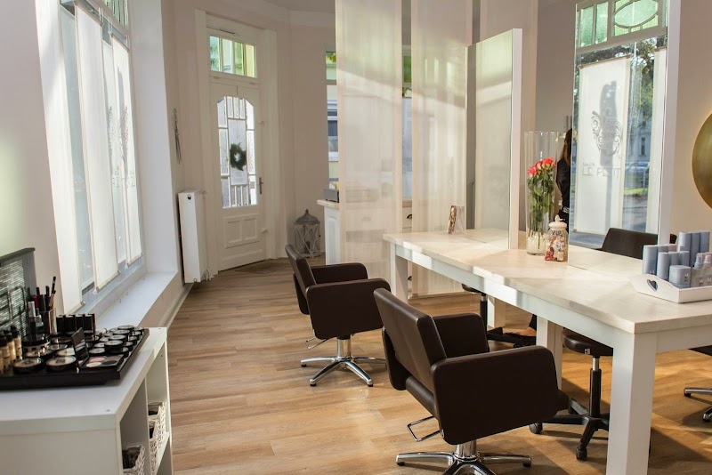 Salon Le Petit