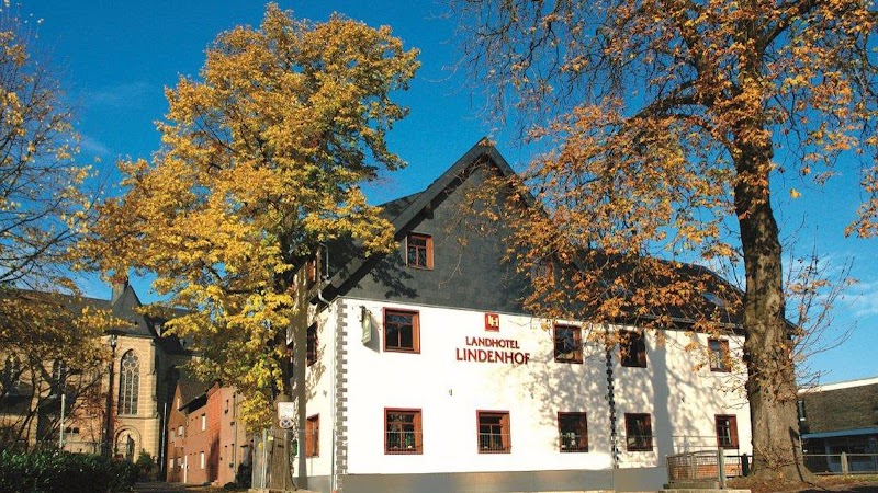 Landhotel Lindenhof - Hotel & Restaurant