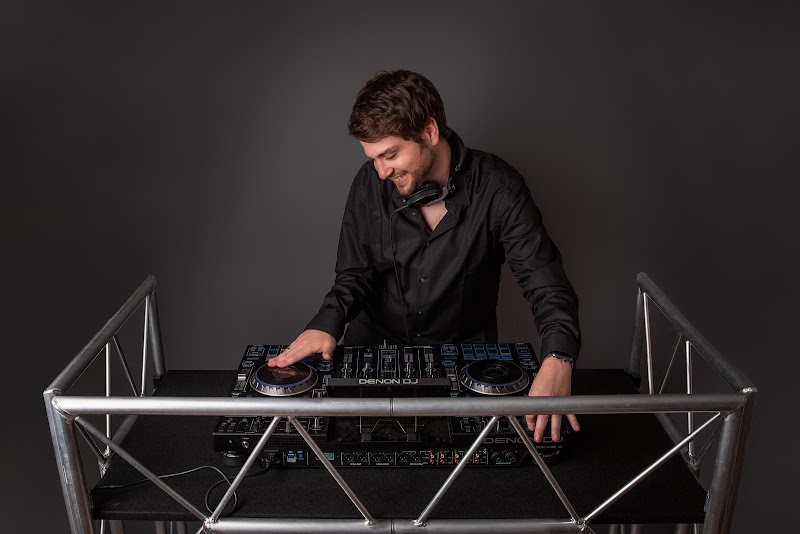 DJ Maximus