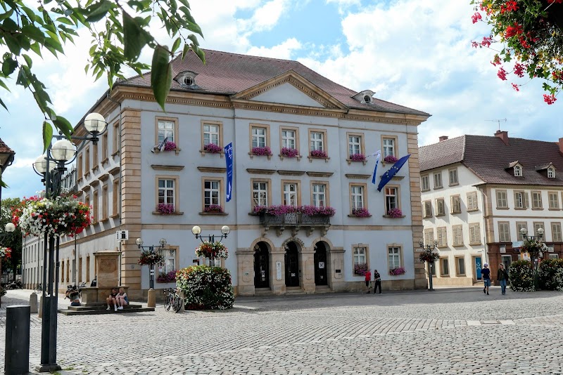 Rathaus - Stadtverwaltung Landau