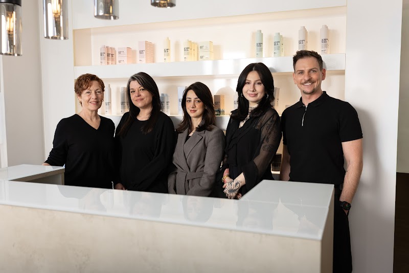 Friseur GIACOMO HAIR - Balayage & Extensions Köln
