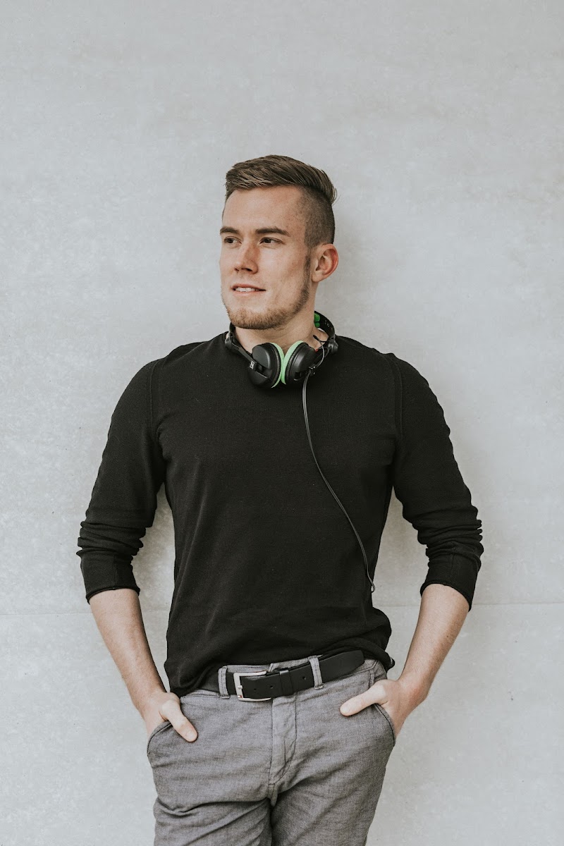 DJ Jonas - DJ Firmenfeier & DJ Hochzeit