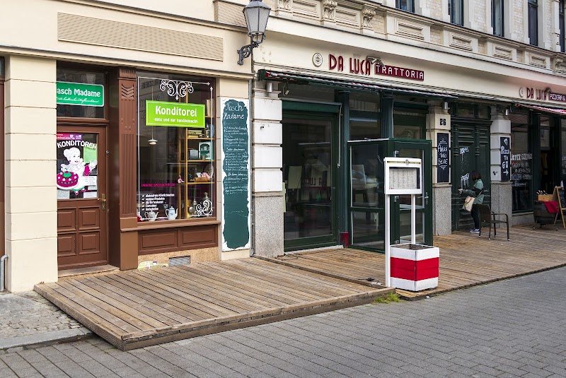 Nasch Madame vegane und glutenfreie Konditorei mit Straßenverkauf und Cafe