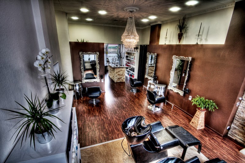 Angelique’s Beautyplace - Hair & More