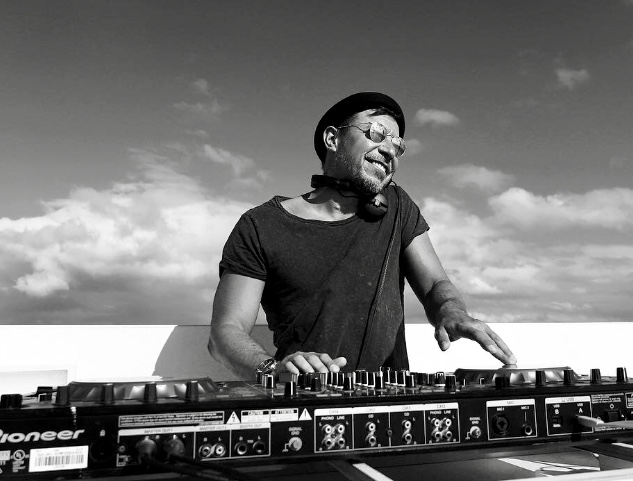 DJ Carsten Plank - Profi für Hochzeit, Events & Club