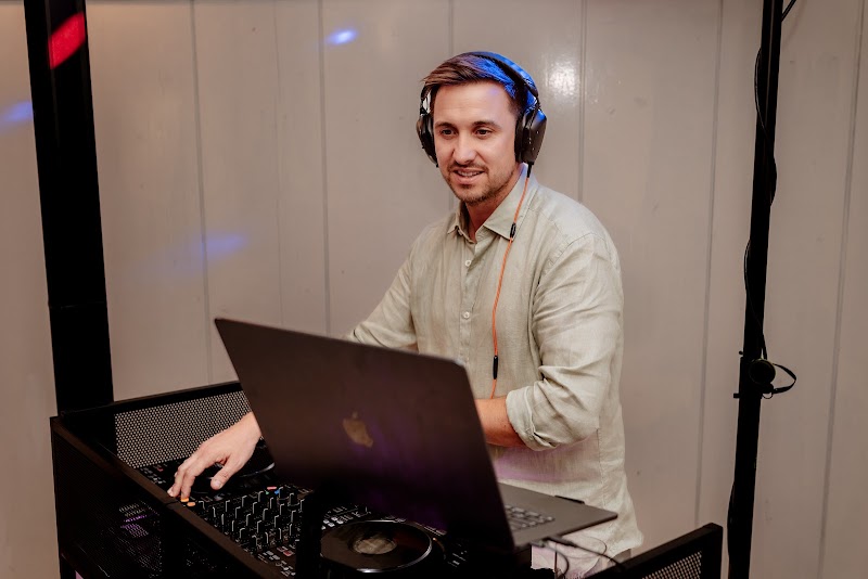 DJ DomiCano - Hochzeits DJ & 360 Grad Fotobox Service