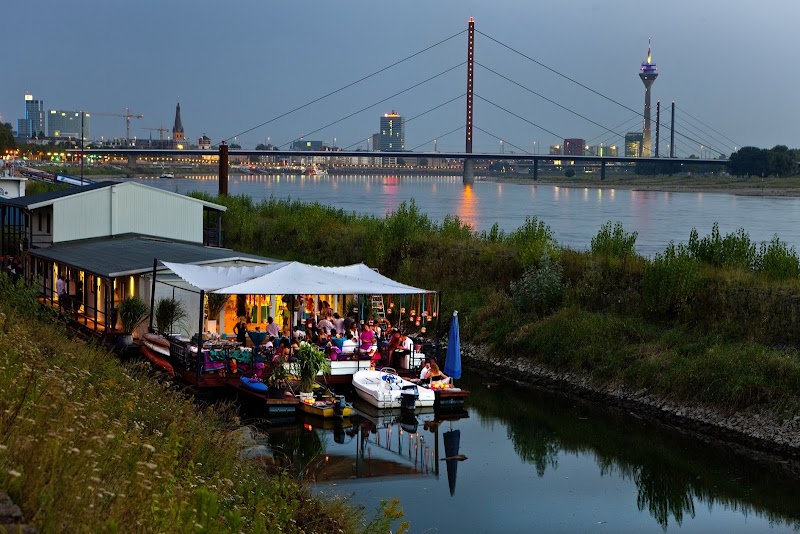 Hausboot No1 Düsseldorf
