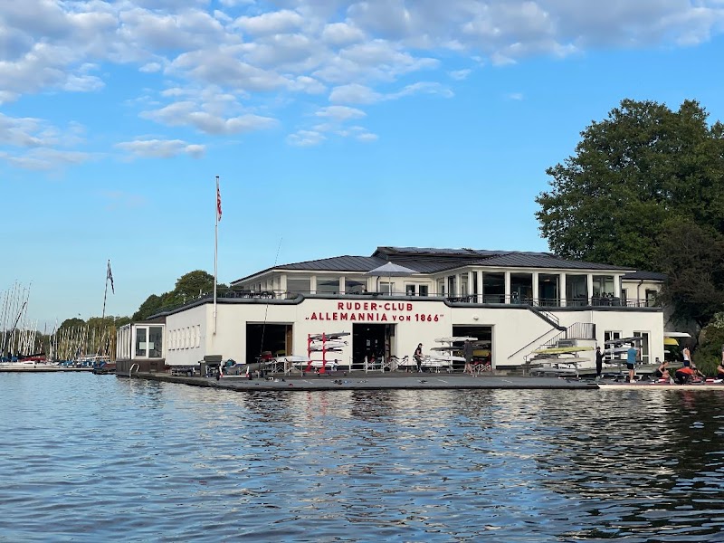 An der Alster - By Gerresheim
